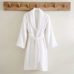 Pottery Barn White Robe